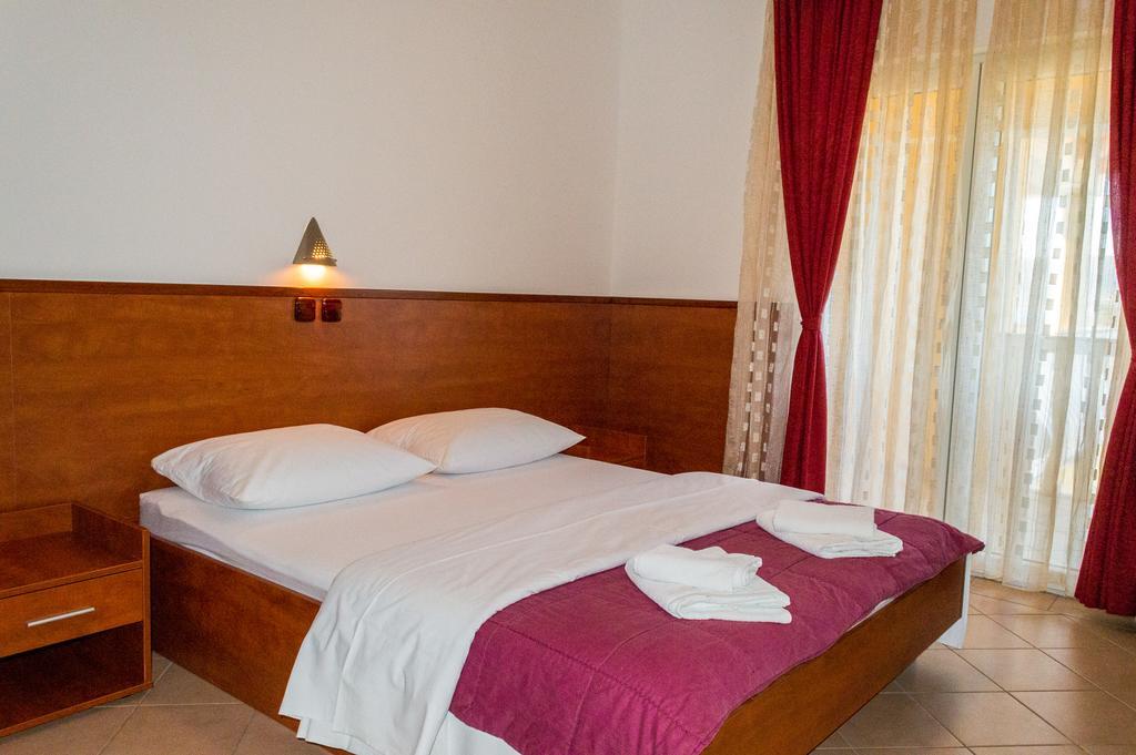 Zdenka Apartament *