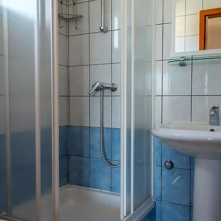 Apartments Zdenka Starigrad Paklenica Room photo
