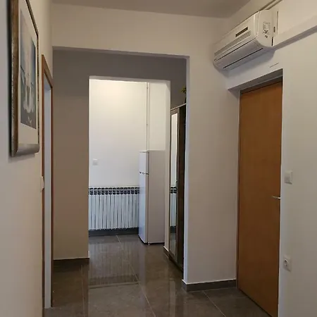 Apartments Zdenka Starigrad Paklenica Exterior photo