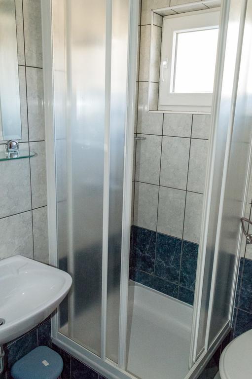 Zdenka Apartment *