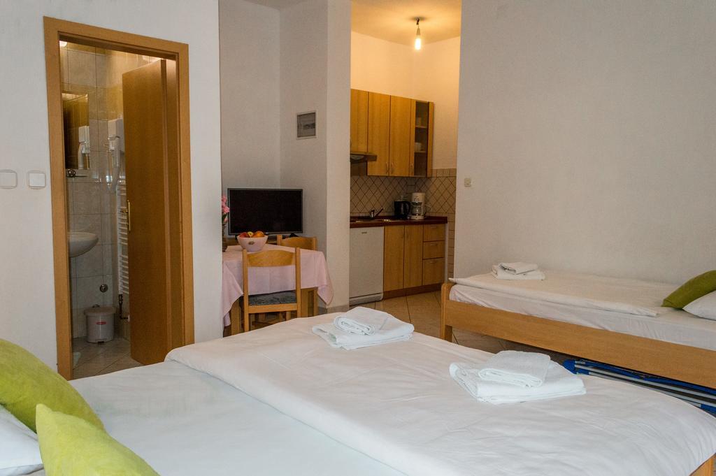 Zdenka * Starigrad Paklenica